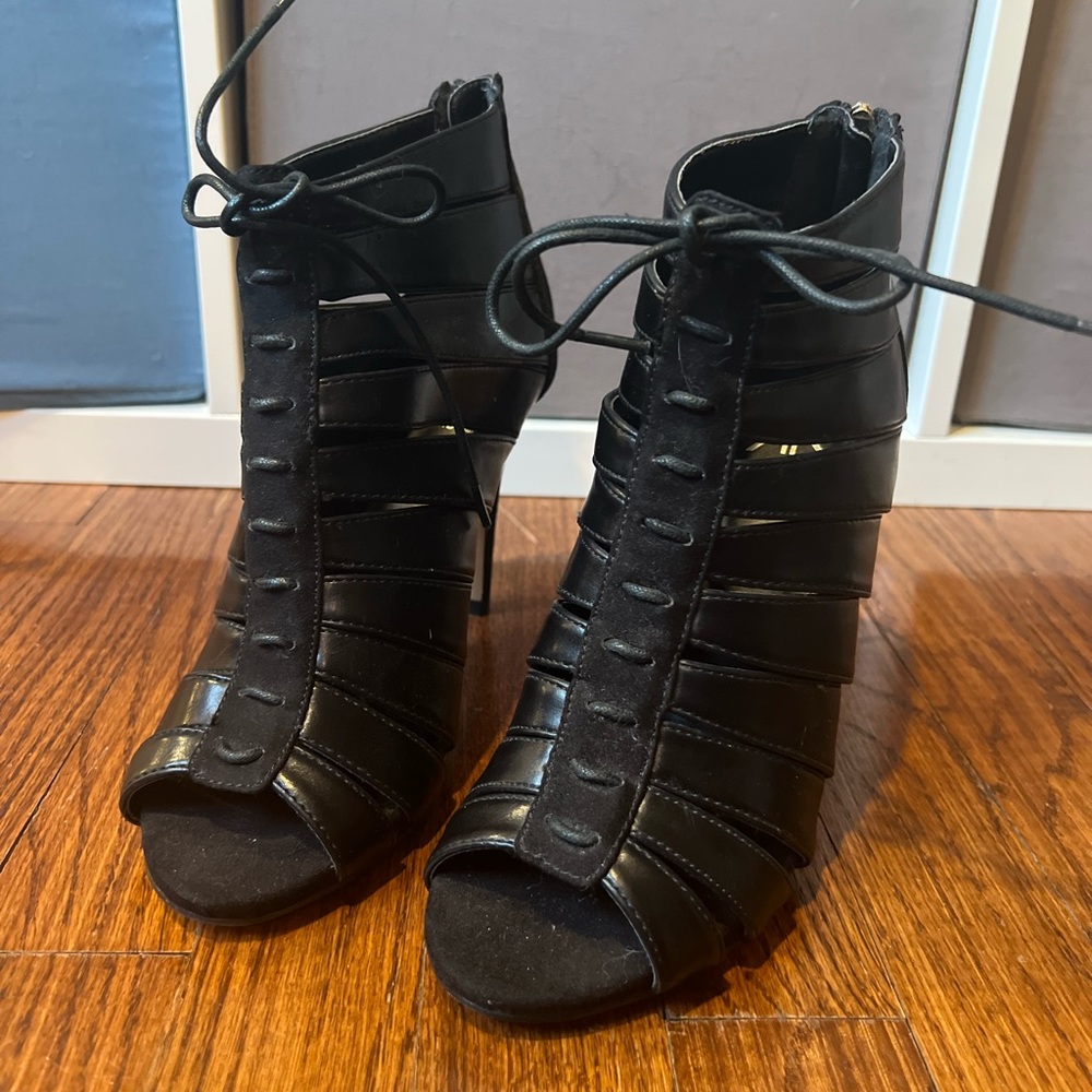 Kardashian Kollection Heels Size 7.5